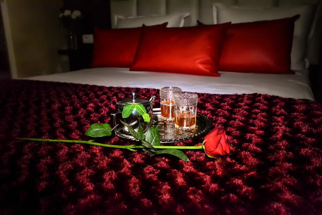 Hotel Vents Des Iles 에사우이라 외부 사진